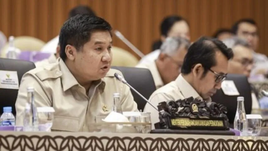 Sumenep Jadi Sorotan Dugaan Korupsi BSPS, Menteri PKP : Saya Anak Buah Prabowo, Sudah Diperintah Hadapi Korupsi Apapun Risikonya! 1 Sumenep Jadi Sorotan Dugaan Korupsi BSPS, Menteri PKP : Saya Anak Buah Prabowo, Sudah Diperintah Hadapi Korupsi Apapun Risikonya!