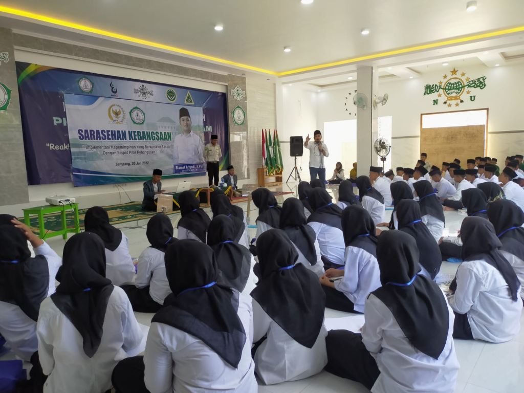 Wujudkan Pemimpin Berkarakter Anggota MPR RI Adakan Serasehan Empat Pilar Kebangsaan 2 Wujudkan Pemimpin Berkarakter Anggota MPR RI Adakan Serasehan Empat Pilar Kebangsaan