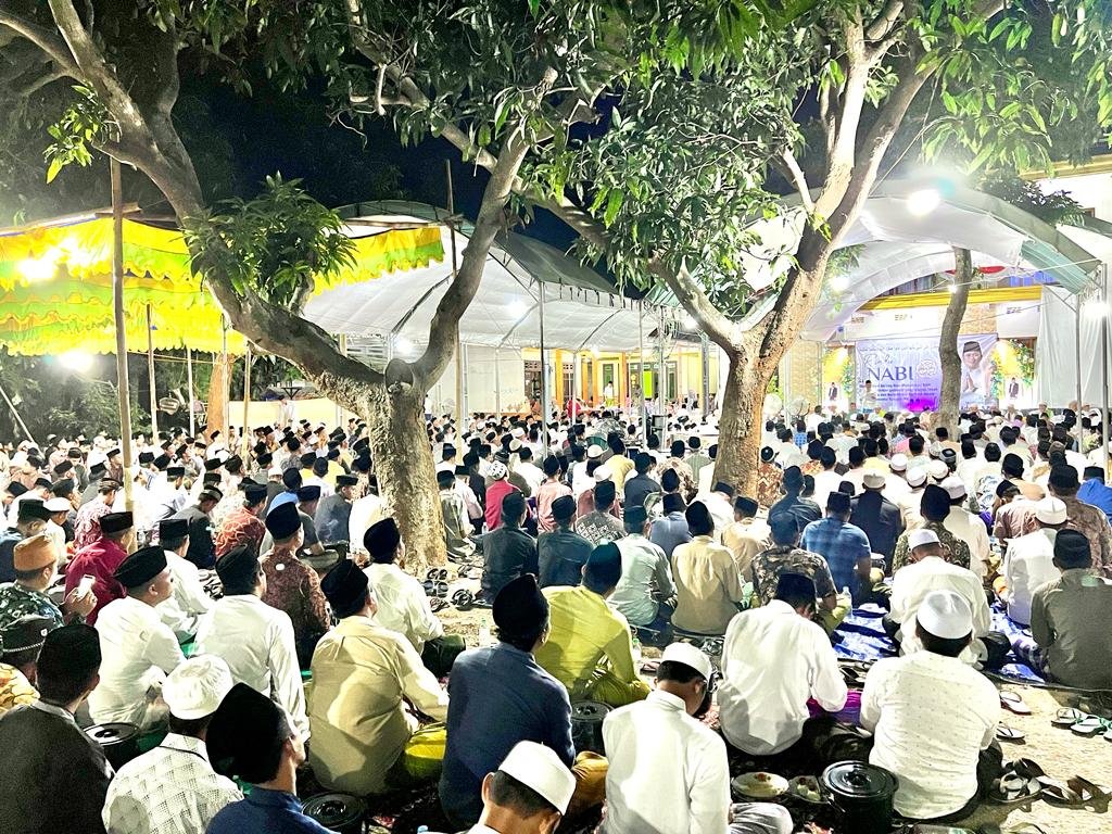 Politisi PAN Madura, AUMA dan BASRA Bersholawat, dihadiri 64 Kiai, Habaib dan Ustad