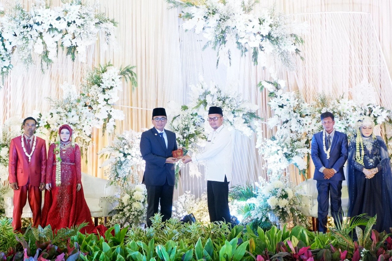 Pemkab Pamekasan Sahkan 128 Pasangan Istbat Nikah 1 Pemkab Pamekasan Sahkan 128 Pasangan Istbat Nikah