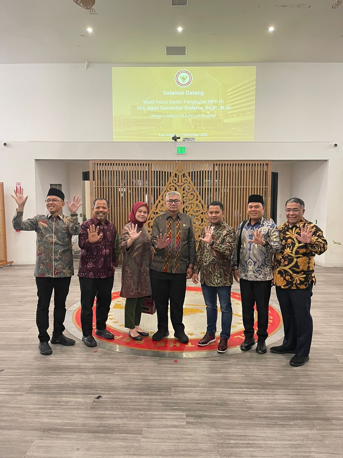 Satu - satunya Anggota DPR RI Suarakan Tembakau dan Batik Madura di Pasarkan di Amerika Serikat