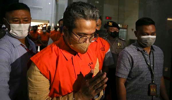 Bupati Bangkalan Jadi Tersangka Suap Rp5,3 Miliar