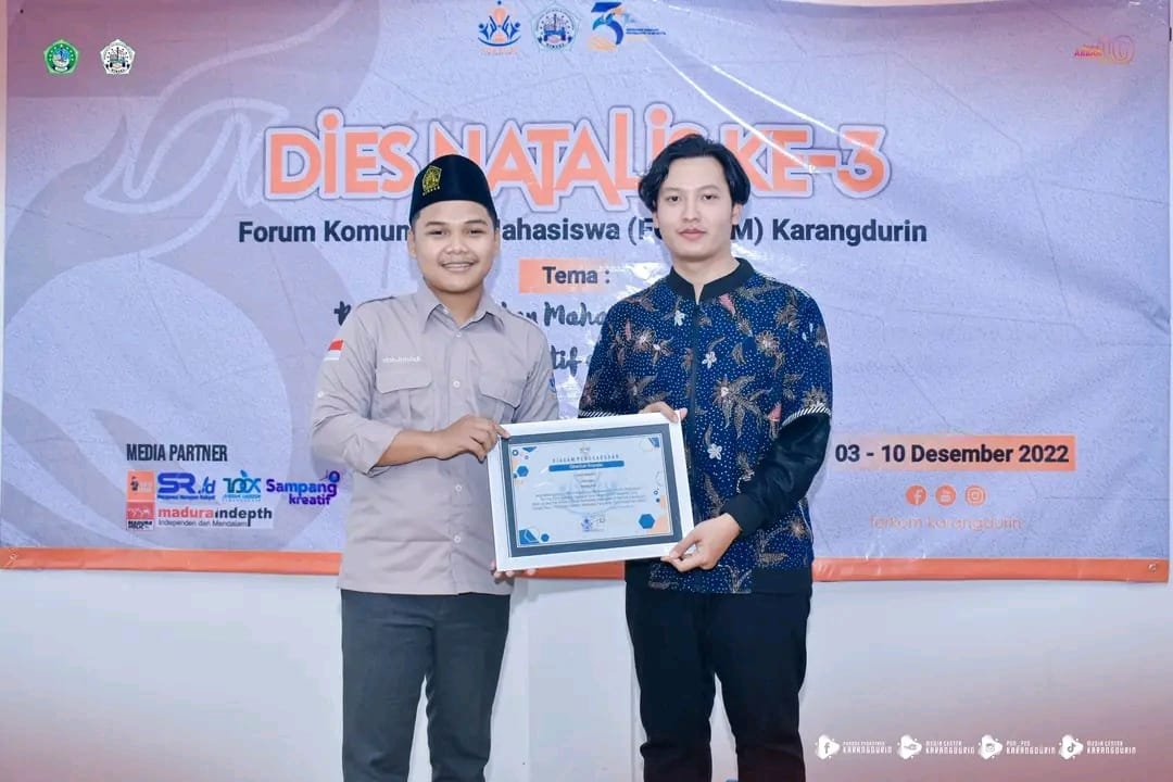 Peringati Hari Lahir yang ke-3 FORKOM Gelar Pelatihan Publik Speaking