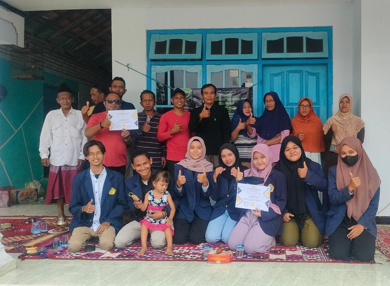 Tingkatkan Inovasi Pertanian di Desa Langkap, Mahasiswa Psikologi UTM Lakukan Kegiatan Intervensi Penyuluhan dan Pelatihan Penanaman Pohon Talas Beneng