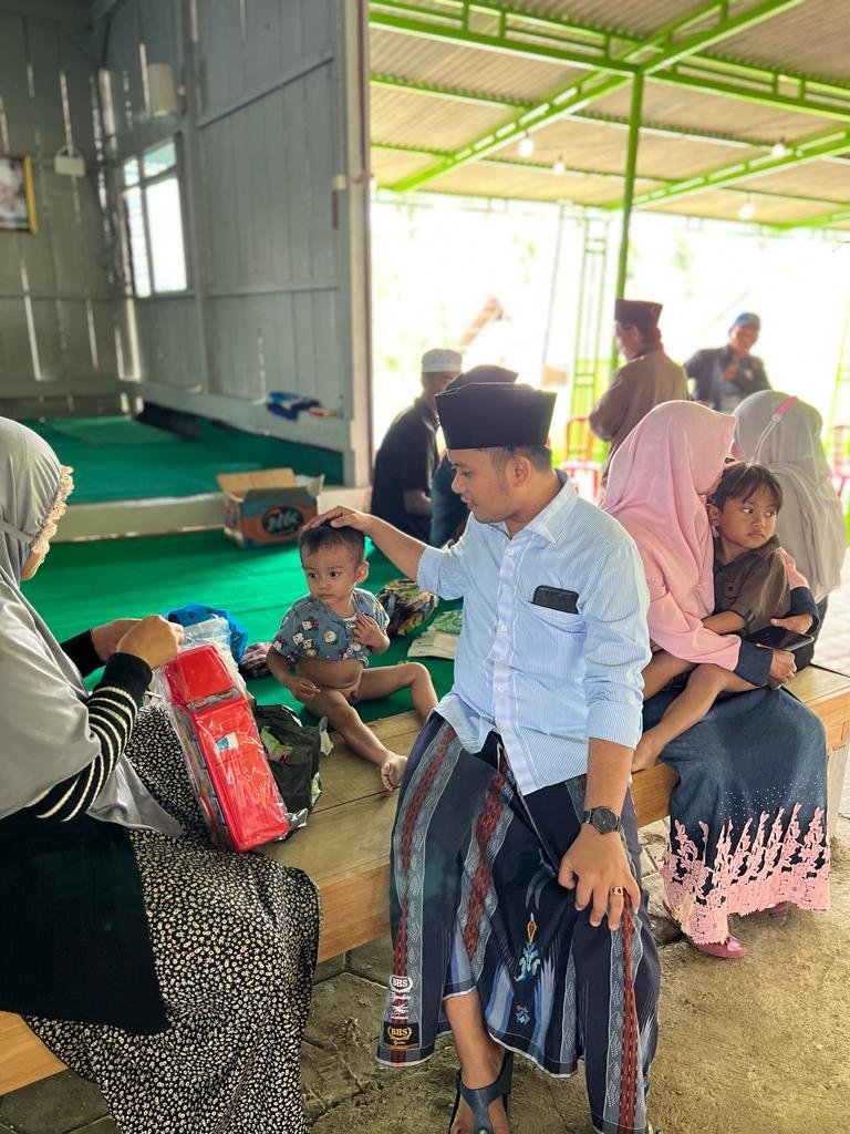 Ringankan Beban Masyarakat, Slamet Ariyadi Gelar Khitanan Massal Gratis 2 Ringankan Beban Masyarakat, Slamet Ariyadi Gelar Khitanan Massal Gratis