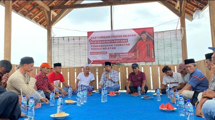 Mahfud, S. Ag Perjuangkan Nelayan Tajungan