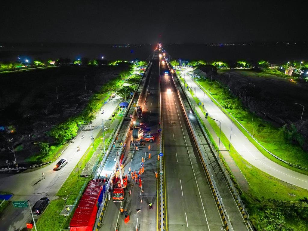 Seluruh Pasokan Listrik di Madura Kembali Normal 2 Seluruh Pasokan Listrik di Madura Kembali Normal