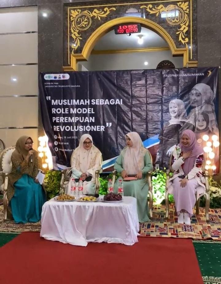 Dihadiri oleh Ratusan Peserta, KOPRI PMII UTM Sukses Gelar Tausiyah Kemuslimahan