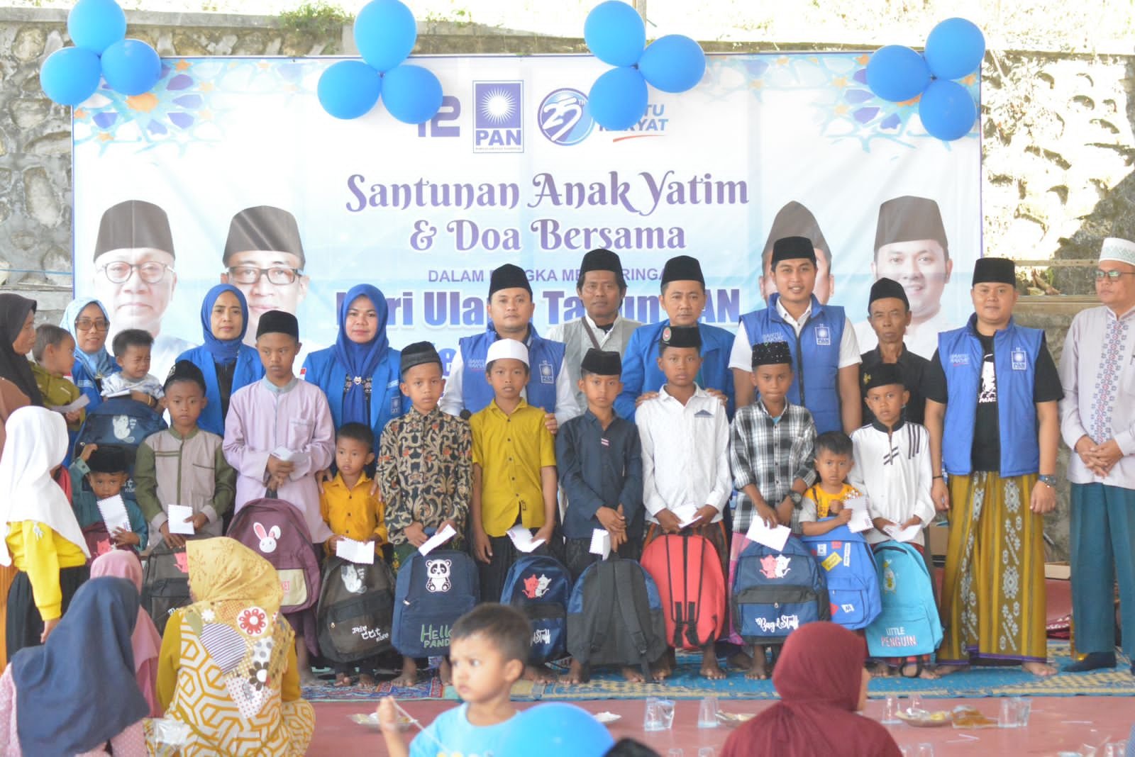 Rayakan HUT Ke-25, DPD PAN Sampang Santuni Anak Yatim