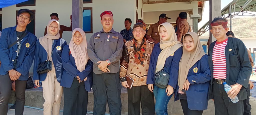 Mahasiswa MBKM KKNT UTM Ikut Andil dalam Acara Penilaian Inovasi (IGA) Strategi Pengembangan Sapi Madura Secara Simultan 2 Mahasiswa MBKM KKNT UTM Ikut Andil dalam Acara Penilaian Inovasi (IGA) Strategi Pengembangan Sapi Madura Secara Simultan