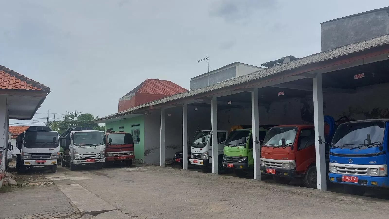 Pemeliharaan Armada Pengangkut Sampah di Sampang Sedot Anggaran Ratusan Juta