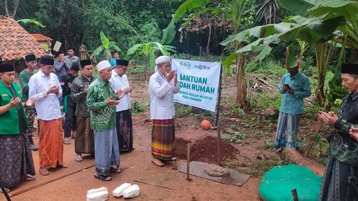 PCNU Sumenep Tebar Manfaat dengan Program Bedah Rumah di Harlah Ke-101 NU