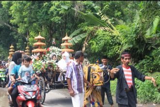 Tiga Desa di Kabupaten Bangkalan Meriahkan Lebaran Ketupat dengan Parade Seni Budaya yang Menginspirasi