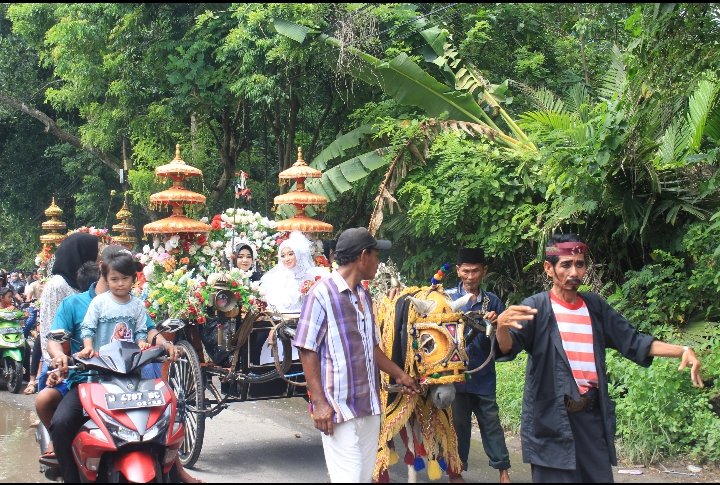 Tiga Desa di Kabupaten Bangkalan Meriahkan Lebaran Ketupat dengan Parade Seni Budaya yang Menginspirasi