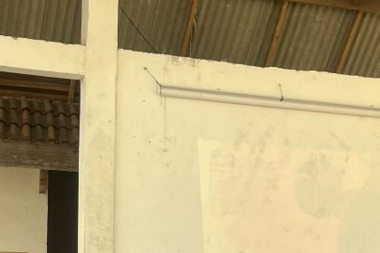 Mahasiswa KKN-17 UTM Olah Limbah Pertanian Jadi Kompos Organik
