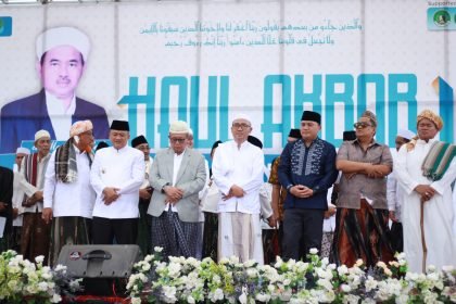Ribuan Jamaah Hadiri Haul Akbar ke-19 KH. A. Muafi A. Zaini, PP Nazhatut Thullab Sampang