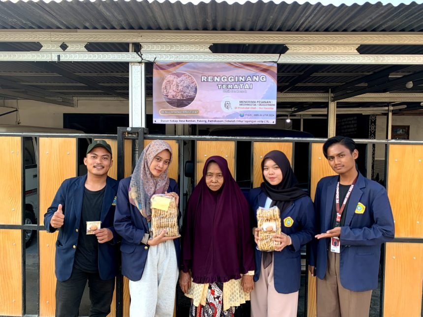 Mahasiswa KKN 26 UTM Bantu Branding UMKM Rengginang di Desa Banban