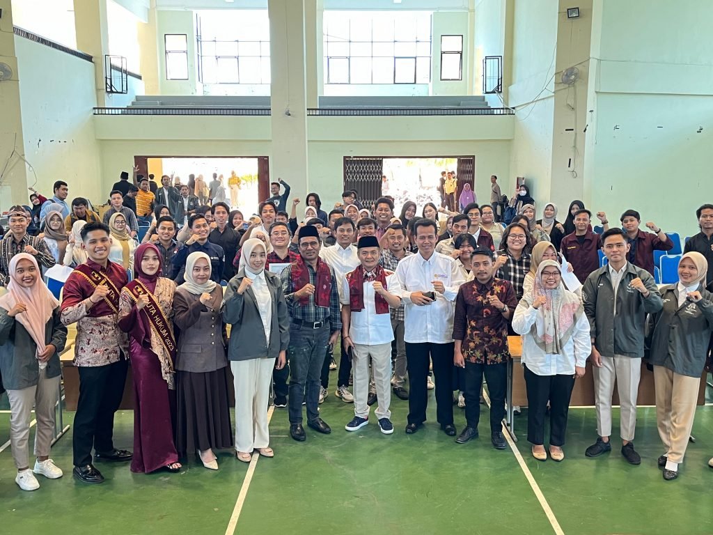 Buka Ruang Diskusi, BEM FH UTM Gelar Dialog Interaktif Bersama Pasangan Calon Bupati dan Wakil Bupati Bangkalan 2024 2 Buka Ruang Diskusi, BEM FH UTM Gelar Dialog Interaktif Bersama Pasangan Calon Bupati dan Wakil Bupati Bangkalan 2024