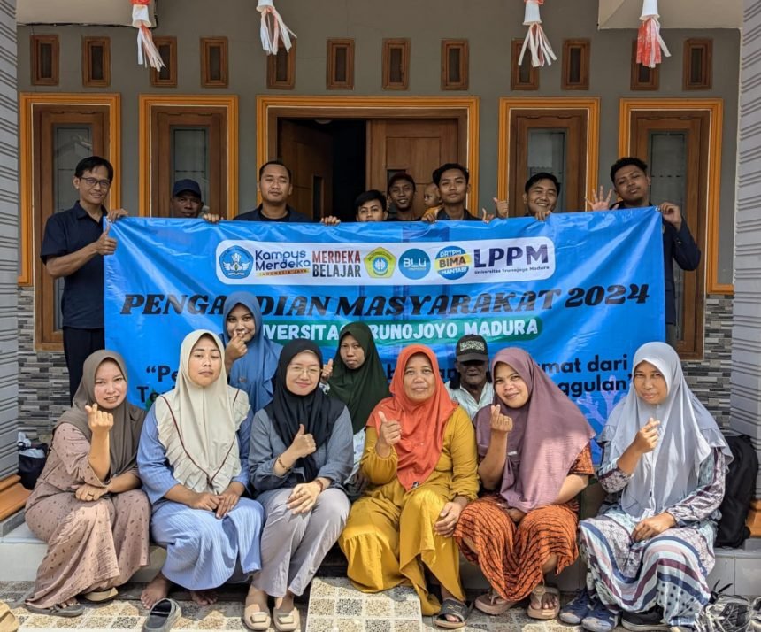 Tim Pengabdian Masyarakat UTM Adakan Pelatihan Diversifikasi Produk Baru Jelly Gamat dari Teripang di UKM Sari Laut Desa Junganyar, Socah