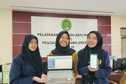 Dua Mahasiswa UTM Bantu PA Gresik Hadirkan Inovasi Notifikasi Nafkah, Lindungi Hak Perempuan dan Anak Pasca Perceraian