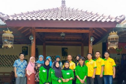 Mahasiswa Agroekoteknologi UTM Tingkatkan Kompetensi Lewat Kegiatan Magang Industri MBKM di CV. Aura Seed Indonesia