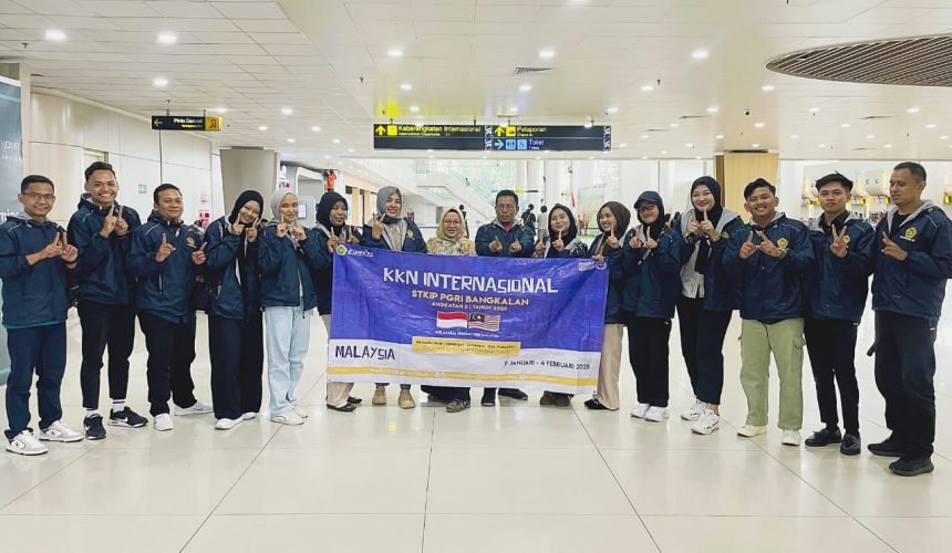 11 Mahasiswa STKIP PGRI Bangkalan Mengikuti Program KKN Internasional di Malaysia