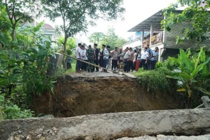 Pemkab Bangkalan Siapkan Perbaikan Jembatan Putus Akibat Banjir