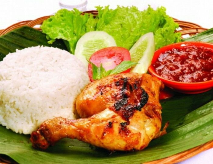 Baru Buka! Bebek Senayan Khas Madura Warnai Khazanah Kuliner di Kantor DPR RI 7 Baru Buka! Bebek Senayan Khas Madura Warnai Khazanah Kuliner di Kantor DPR RI