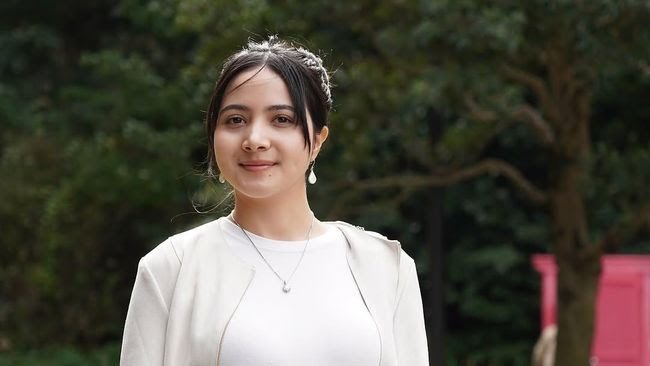 Bulan Sutena Membantah Sebagai Pemeran Video Syur
