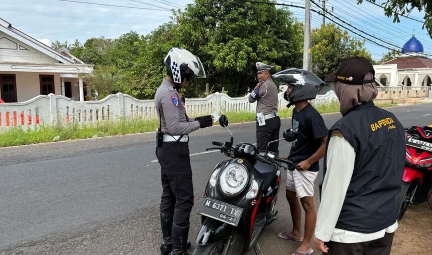 Operasi Gabungan Polres Sumenep : Tidak Menyita Kendaraan Yang Pajaknya Mati