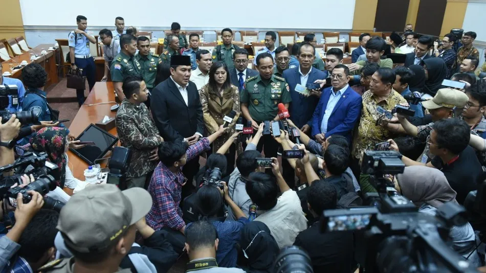 HUT ke-80 Tahun, DPR Berharap TNI Semakin Solid dan Merakyat