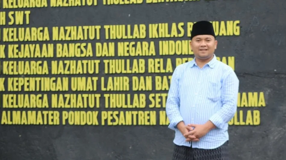 Presiden Prabowo Restui Ditjen Pesantren, Slamet Ariyadi Sebut Kehadiran Negara untuk Mensejahterakan Pesantren 5 Presiden Prabowo Restui Ditjen Pesantren, Slamet Ariyadi Sebut Kehadiran Negara untuk Mensejahterakan Pesantren