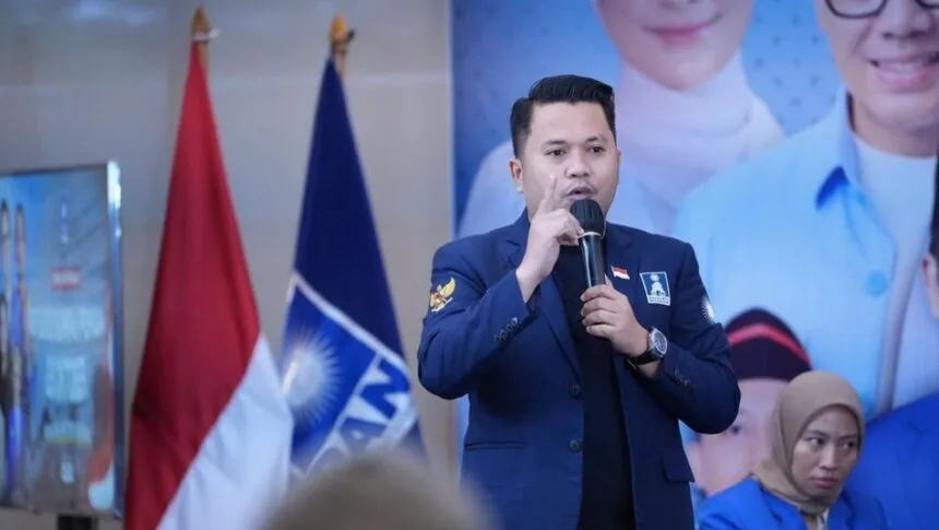 Diskusi Publik Refleksi Sumpah Pemuda DPP PAN, Slamet Ariyadi : Ruang Generasi Muda Menyatukan Pandangan 1 Diskusi Publik Refleksi Sumpah Pemuda DPP PAN, Slamet Ariyadi : Ruang Generasi Menyatukan Pandangan