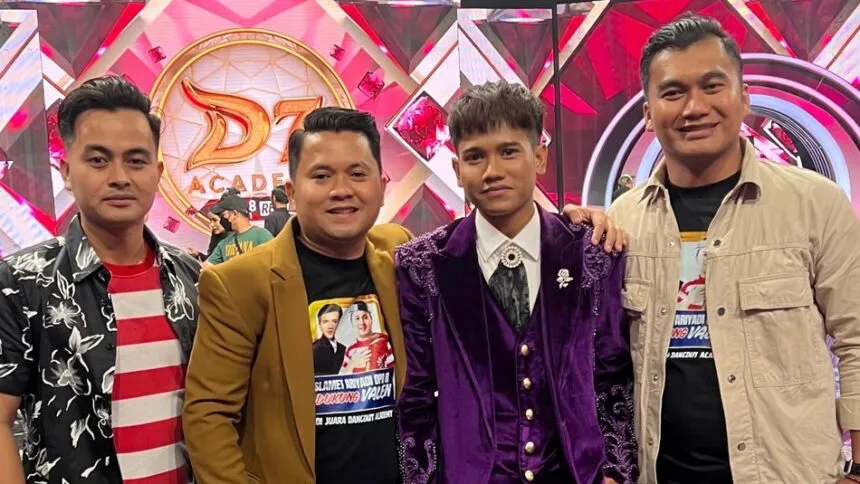Dukung Valen Dangdut Academy 7, Anggota DPR RI Slamet Ariyadi Datang Langsung ke Studio Indosiar