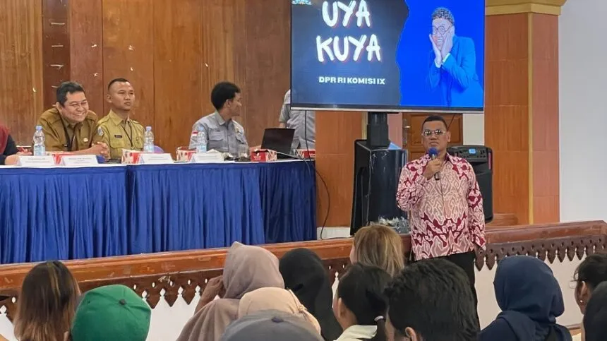 Uya Kuya Gelar Sosialisasi Empat Pilar dan Bagi-Bagi Doorprize