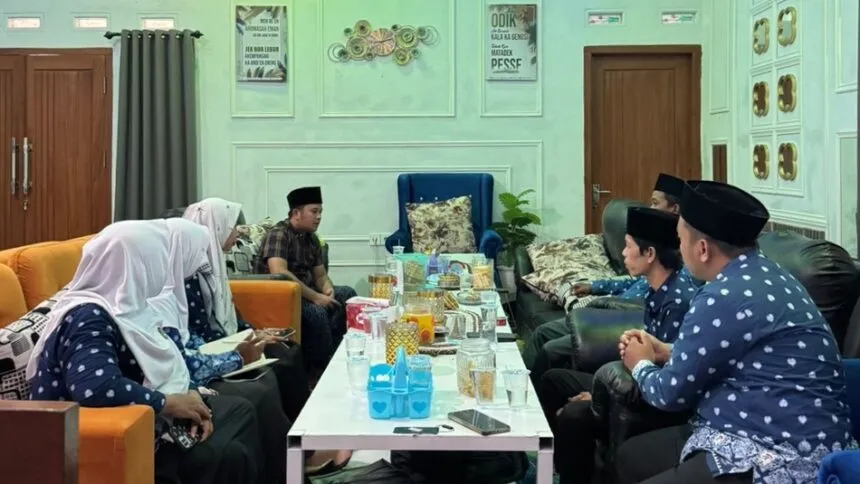 Legislator Muda Madura Terima Audiensi HIMPAUDI Sampang, Tuntut Kesetaraan Status dengan Guru Formal