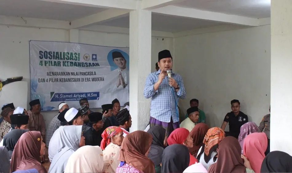 Sosialisasi Empat Pilar, Slamet Ariyadi Ajak Masyarakat Sampang Perkuat Nilai Kebangsaan