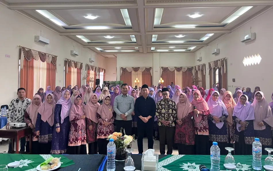 Menuju Pileg DPRD Jatim 2029,Politisi Muda PAN Mahsun Bertemu Bunda Aisyiyah se-Kabupaten Lamongan
